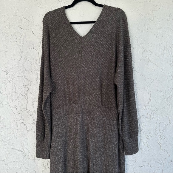 ANTHROPOLOGIE Daily Practice Dress Size Large Barre Midi Ribbed Long Sleeve - Picture 8 of 11